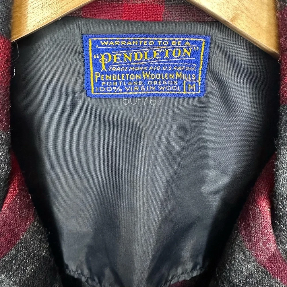 Pendleton Red Black Gray Plaid Wool Shirt Jacket Button Down Blazer Flannel